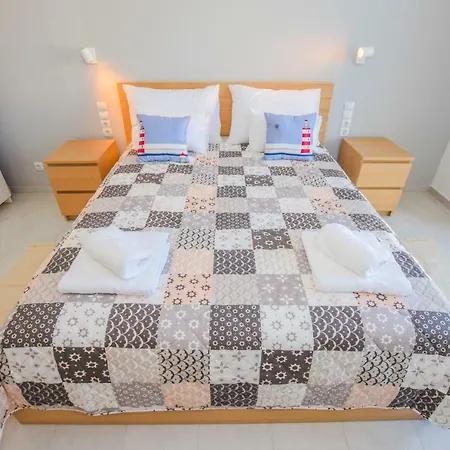 Magena - Modern In Pag Center Apartment *