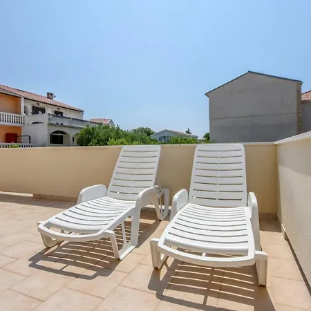 Magena - Modern In Pag Center Apartment Pag Town