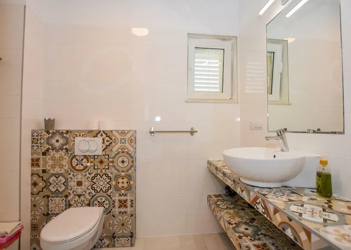 Magena - Modern In Pag Center Apartmán *