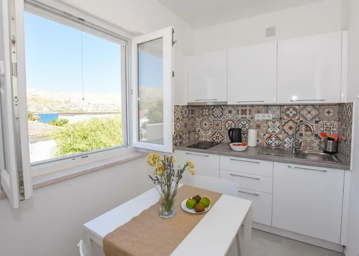 Apartmán Magena - Modern In Pag Center *