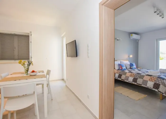 Apartmán Magena - Modern In Pag Center *