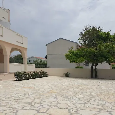 Magena - Luxury In Pag Center *
