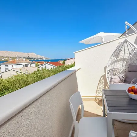 Magena - Luxury In Pag Center
