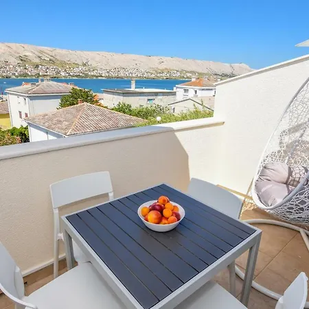 Magena - Luxury In Pag Center *