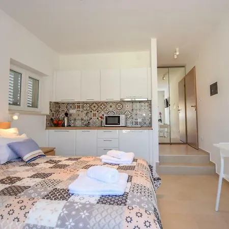 Apartment Magena - Luxury In Pag Center *