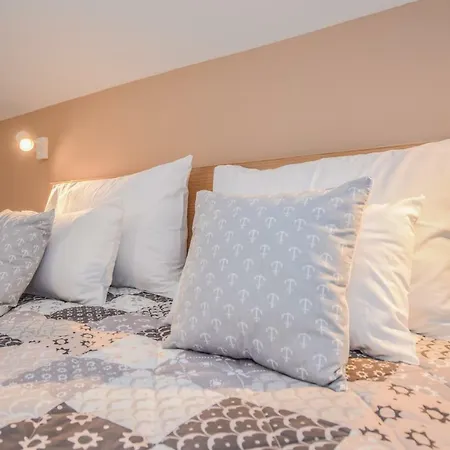 Magena - Luxury In Pag Center Apartment Pag Town
