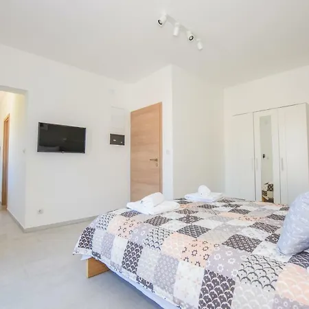 Magena - Luxury In Pag Center *