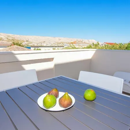 Apartment Magena - Modern In Pag Center *