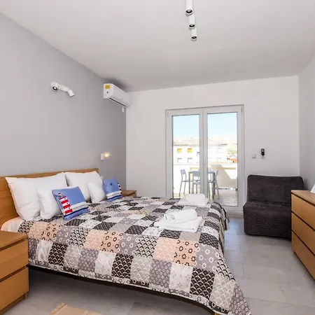 Apartment Magena - Modern In Pag Center Pag Town