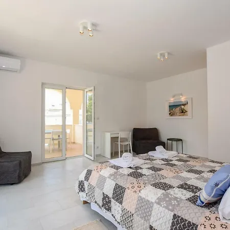 Magena - Luxury In Pag Center Pag Town