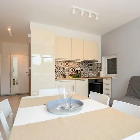 Apartment Magena - Modern In Pag Center