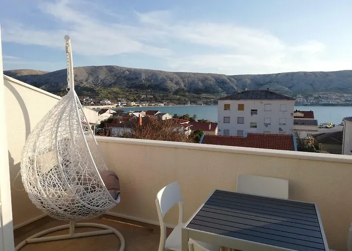 Magena - Modern In Pag Center Appartement *