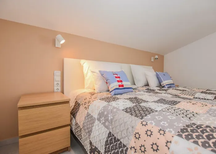 Magena - Modern In Pag Center Appartement *