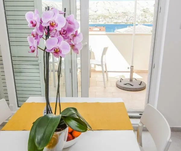 Magena - Modern In Pag Center Appartement *