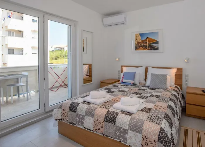 Appartement Magena - Modern In Pag Center *