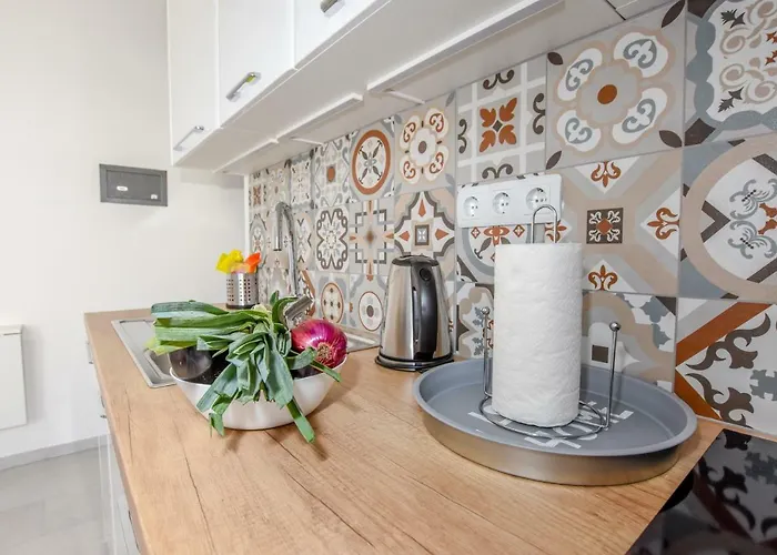 Magena - Modern In Pag Center Appartement *
