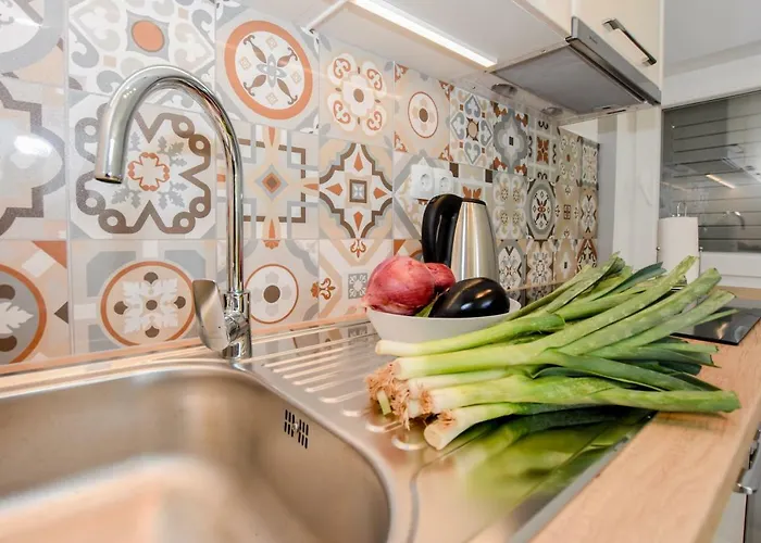 Magena - Modern In Pag Center Appartement